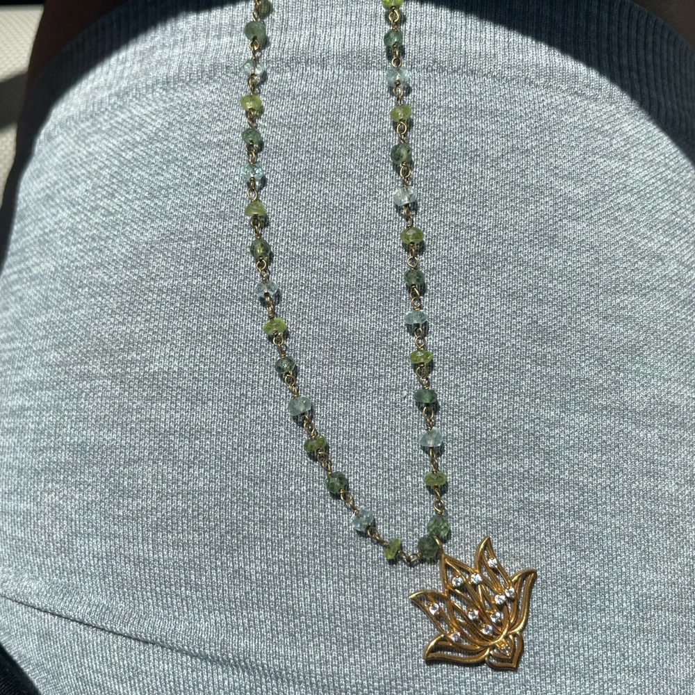 Jade stone necklace
